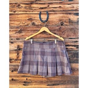 HOLLISTER | Plaid Pleaded Mini Skirt XL